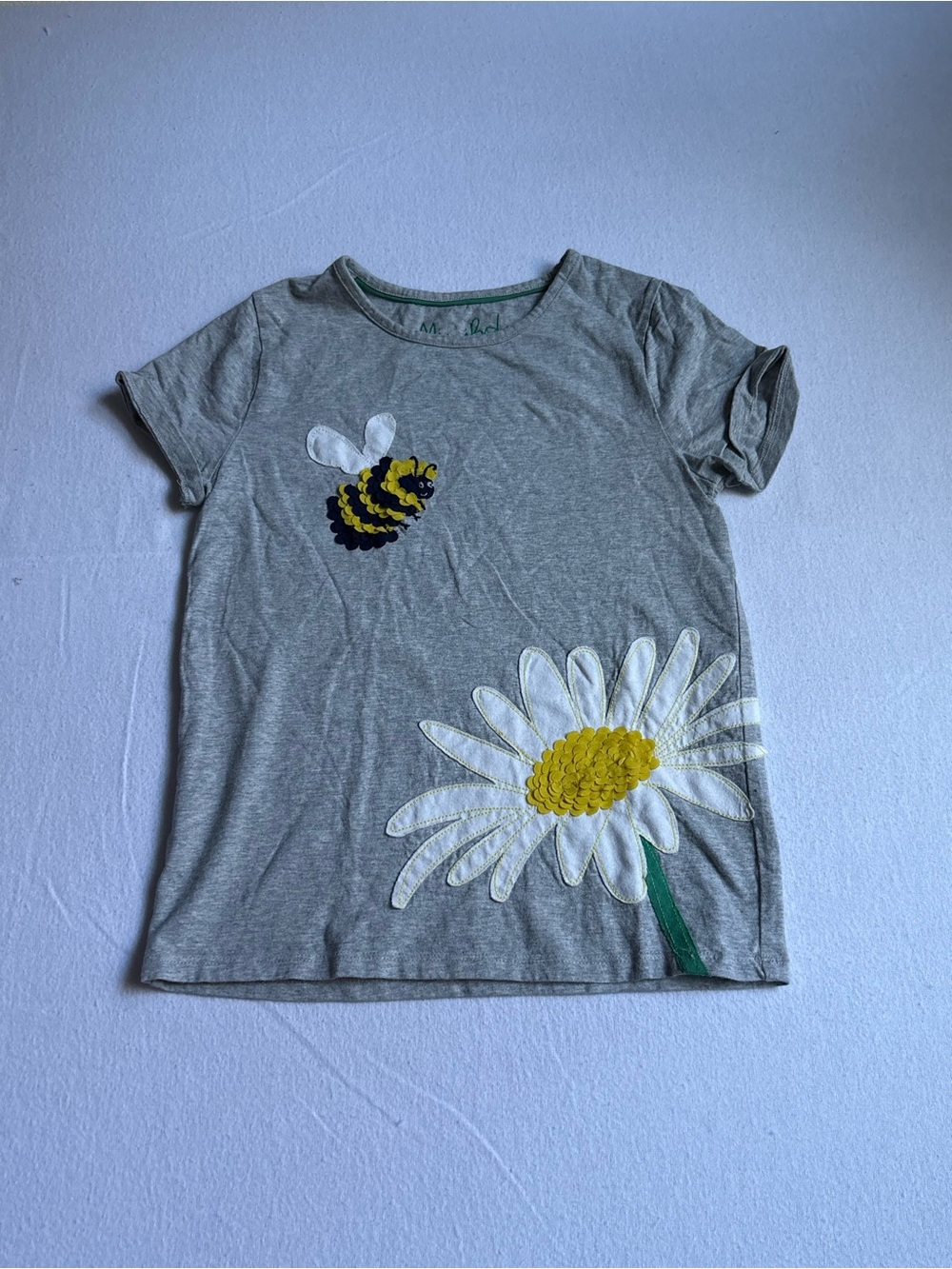 Mini Boden Gray Short Sleeve Tee with Daisy & Bee Appliqué